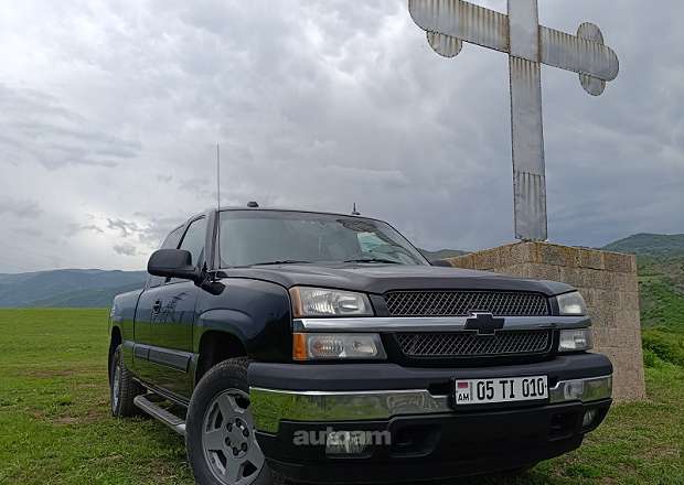 Chevrolet Silverado 2005 — photo 1