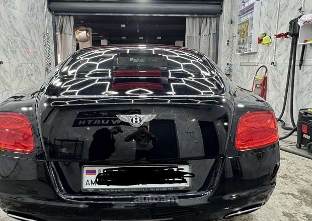 Bentley Continental GT