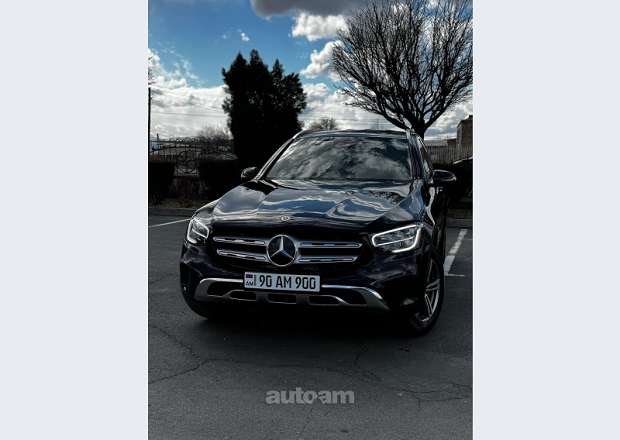 Mercedes-Benz GLC 300