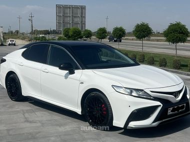 Toyota Camry  2020 