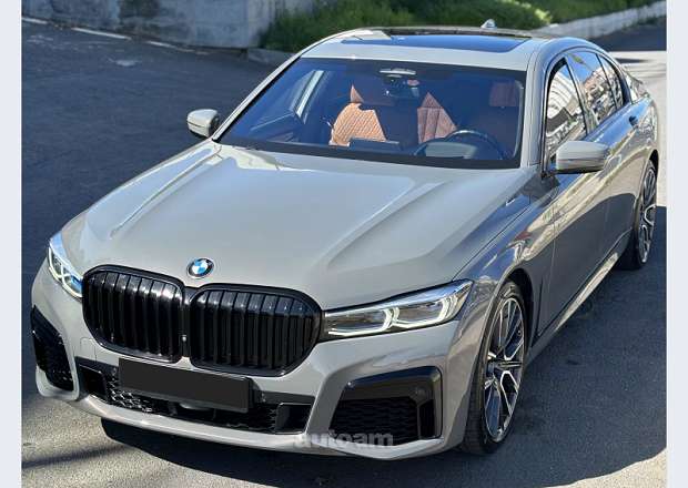 BMW 750