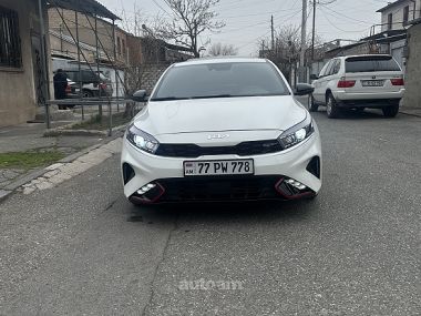 Kia Forte GT line 2023 — миниатюра 1