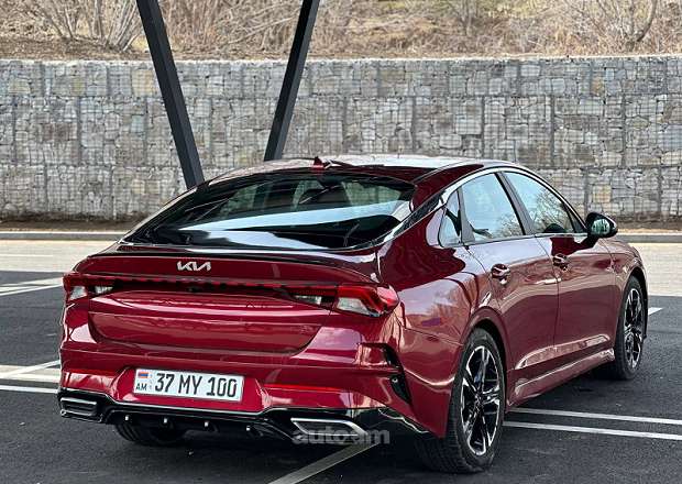 Kia K5