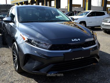 Kia Forte 2023 — миниатюра 1