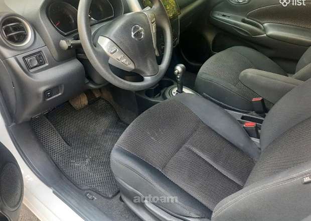 Nissan Versa 2017 — լուսանկար 6