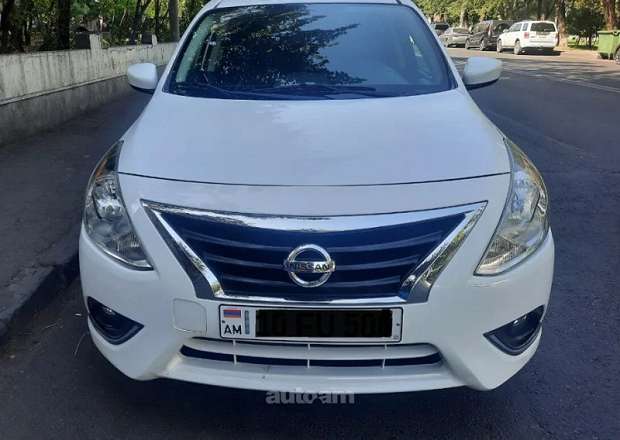 Nissan Versa 2017 — լուսանկար 1