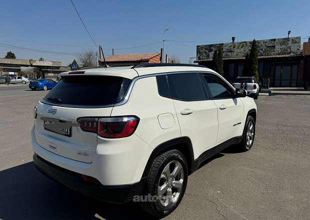 Jeep Compass 2018 — լուսանկար 5