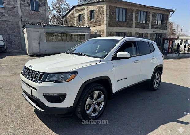 Jeep Compass 2018 — լուսանկար 2