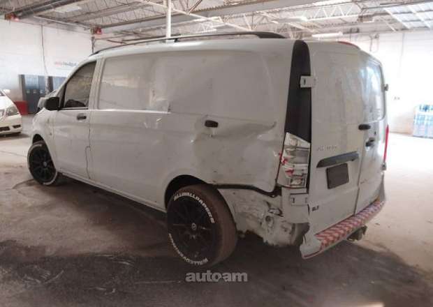 Mercedes-Benz Metris