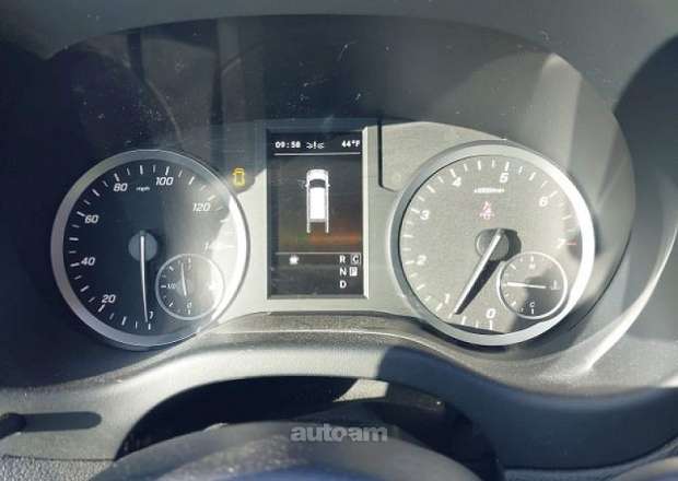 Mercedes-Benz Metris