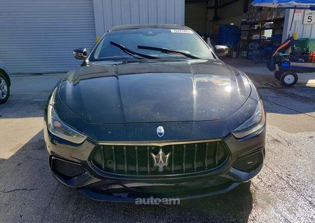 Maserati Ghibli