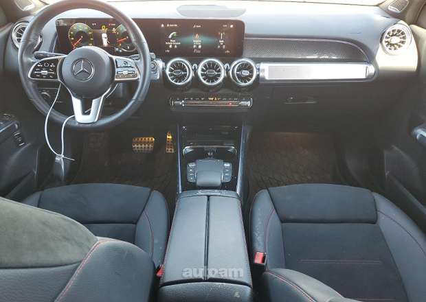 Mercedes-Benz GLB 250