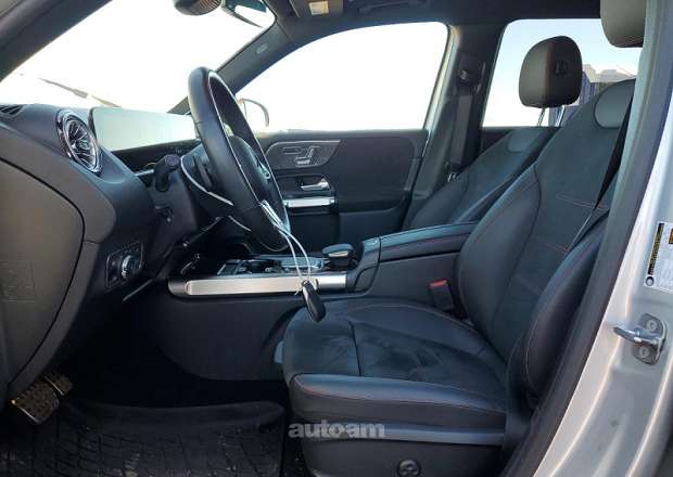 Mercedes-Benz GLB 250