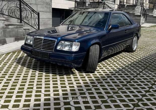 Mercedes-Benz 124