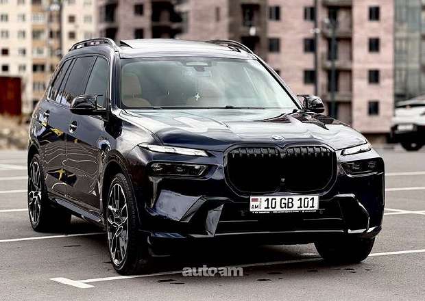 BMW X7