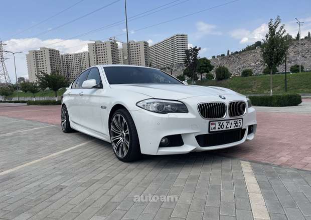 BMW 528