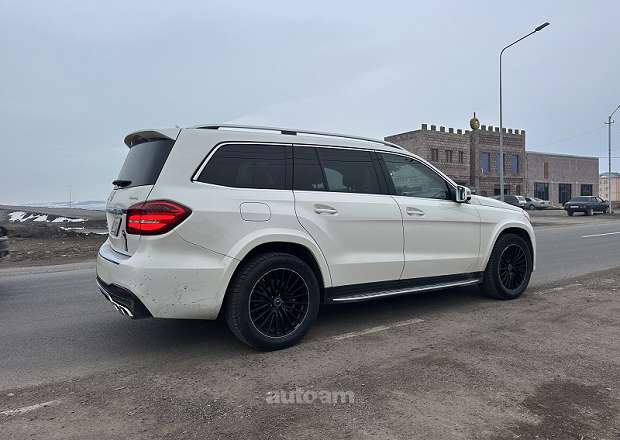 Mercedes-Benz GLS 450