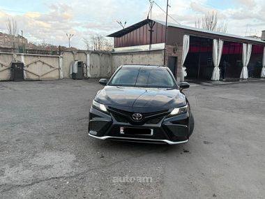 Toyota Camry  2020 