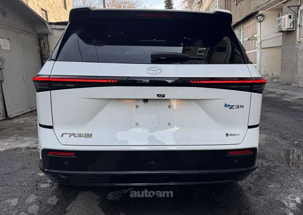 Toyota BZ3X