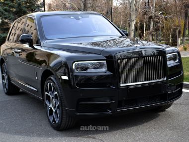 Rolls Royce Cullinan  2020 