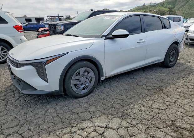Kia K4