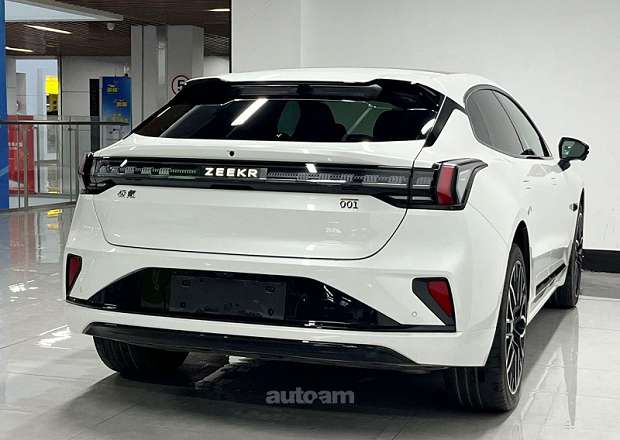 Zeekr 001