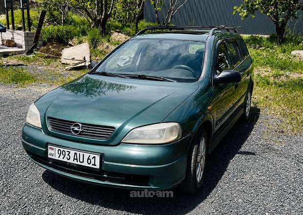 Opel Astra 1998 — photo 1