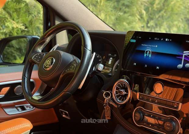 Mercedes-Benz Metris