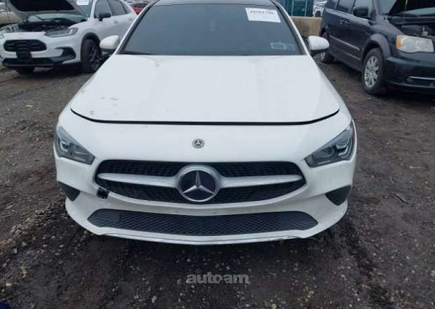 Mercedes-Benz CLA 250