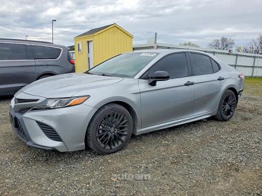 Toyota Camry  2020 