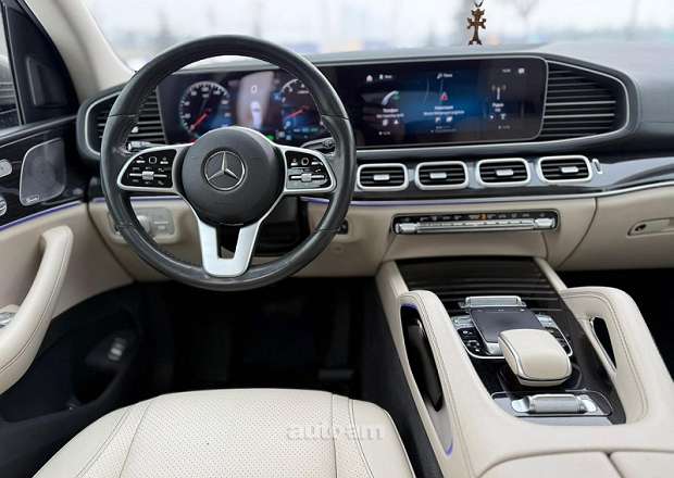 Mercedes-Benz GLS 450