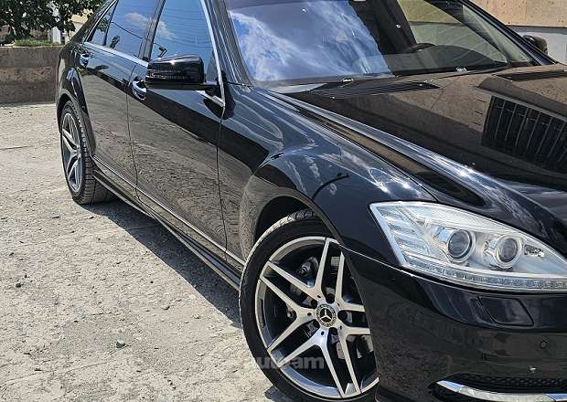 Mercedes-Benz S 55  AMG 2010 — լուսանկար 1