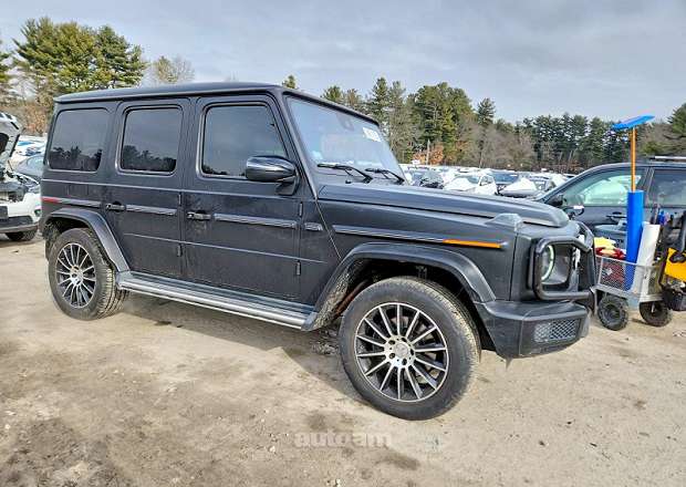 Mercedes-Benz G 550