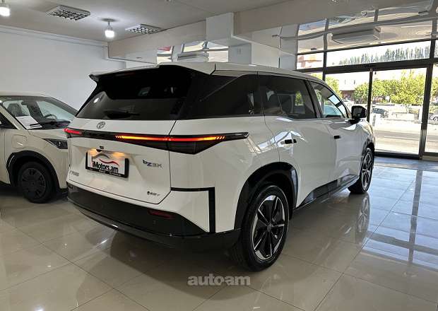 Toyota BZ3X