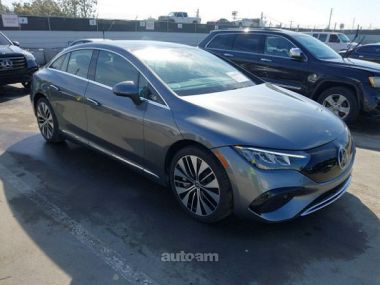 Mercedes-Benz EQE  2023 