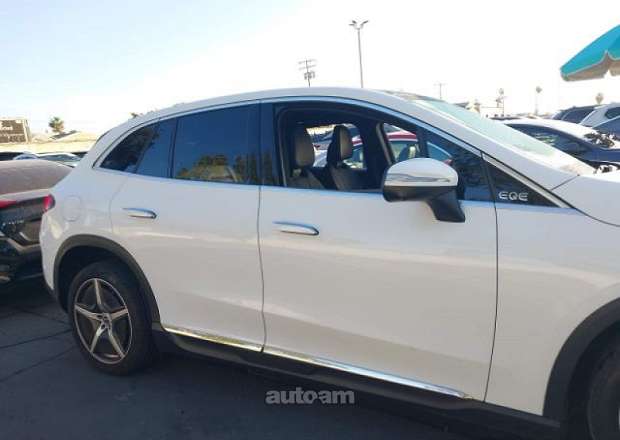 Mercedes-Benz EQE SUV