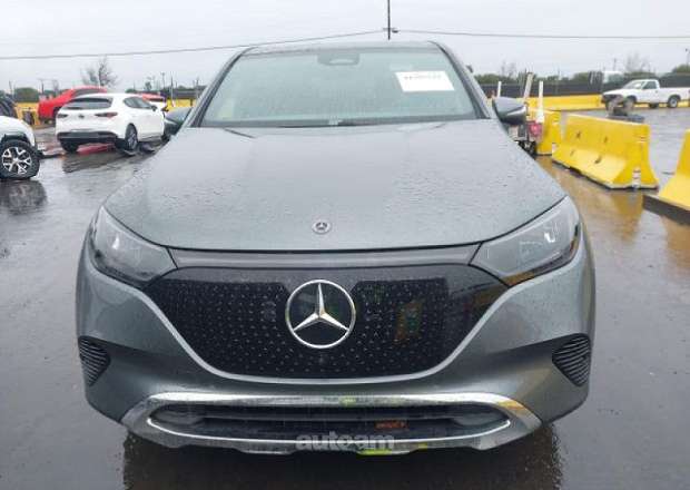 Mercedes-Benz EQE SUV
