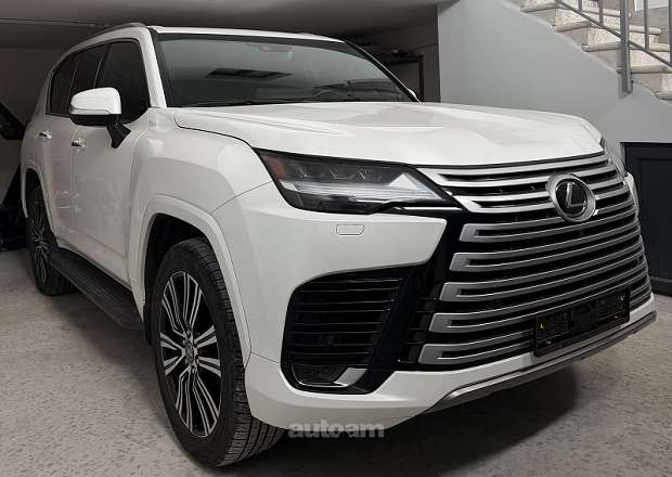Lexus LX 600
