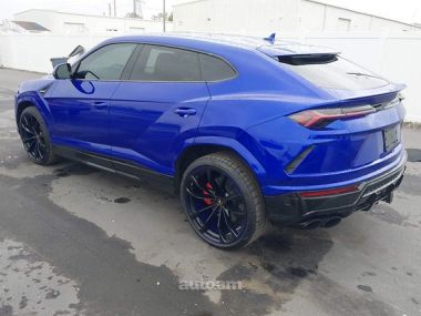 Lamborghini Urus  2022 