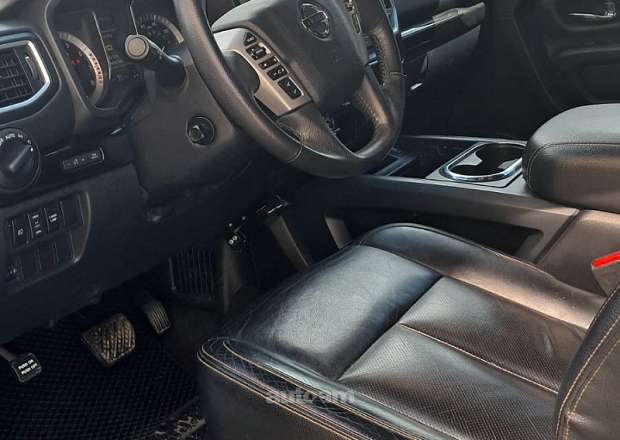 Nissan Titan 2020 — լուսանկար 8