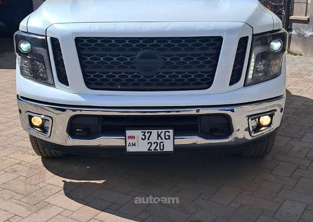 Nissan Titan 2020 — լուսանկար 4