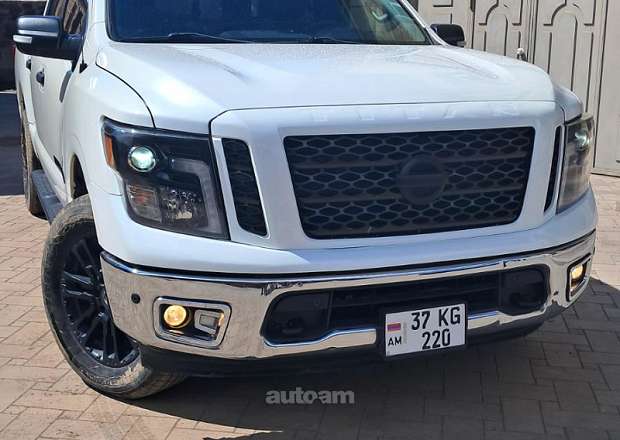 Nissan Titan 2020 — լուսանկար 1