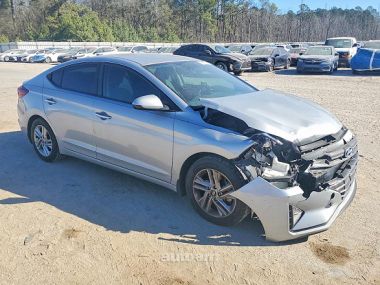 Hyundai Elantra  2020 