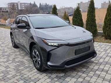 Toyota Bz4X JAPAN LIMITED 2024 — миниатюра 1