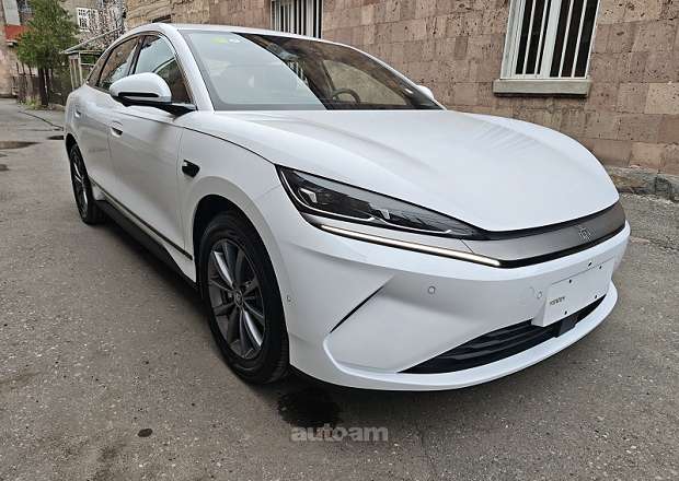 BYD Qin L