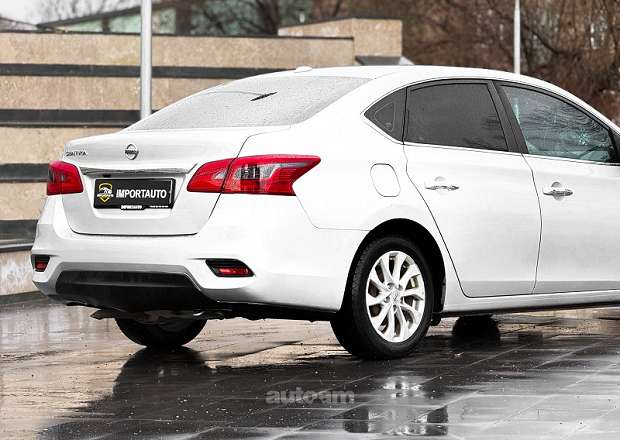 Nissan Sentra