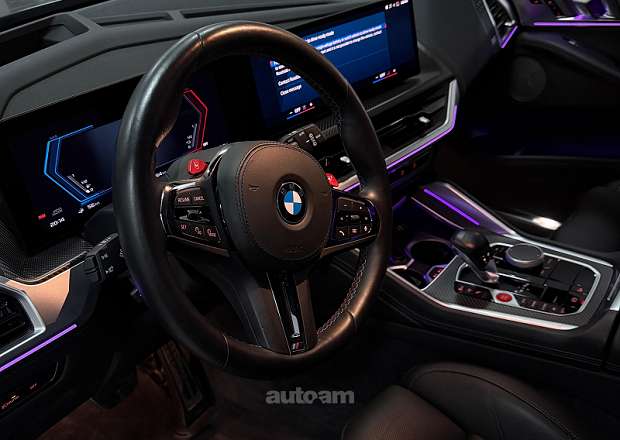 BMW XM