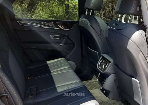Bentley Bentayga