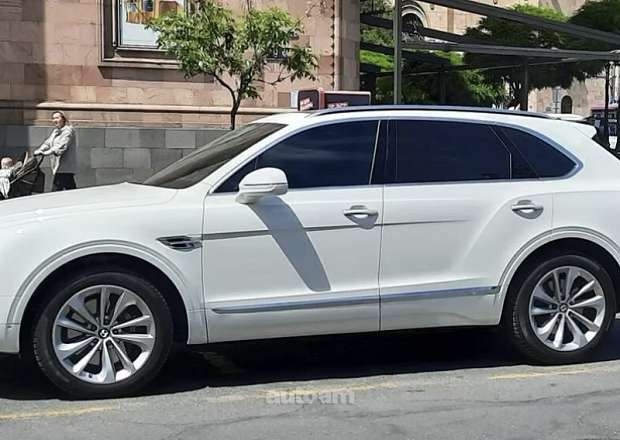 Bentley Bentayga