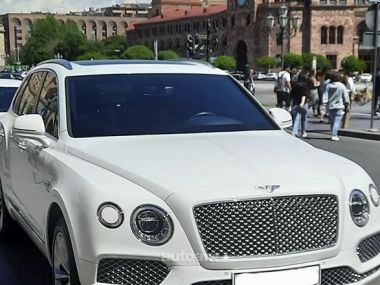 Bentley Bentayga  2019 